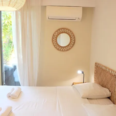 Avec Rooftop, Jacuzzi & Vue By Palmazur 망들리유 라 나플