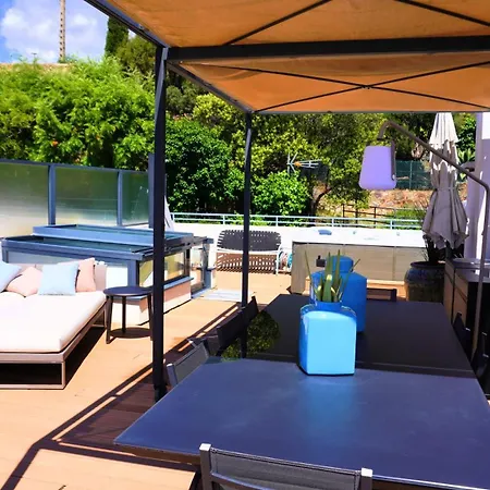 Avec Rooftop, Jacuzzi & Vue By Palmazur 망들리유 라 나플