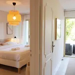 Villa Avec Rooftop, Jacuzzi & Vue By Palmazur Mandelieu