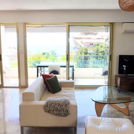 Villa Avec Rooftop, Jacuzzi & Vue By Palmazur Mandelieu